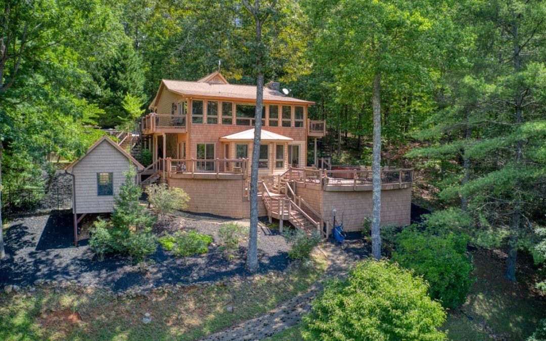 5 Practical Tips for Buying a Blue Ridge, GA Vacation Home